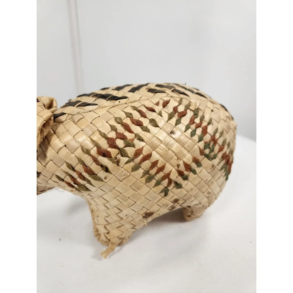 VTG Mexican Palm Straw Woven Pig Natural Green Red Design 9